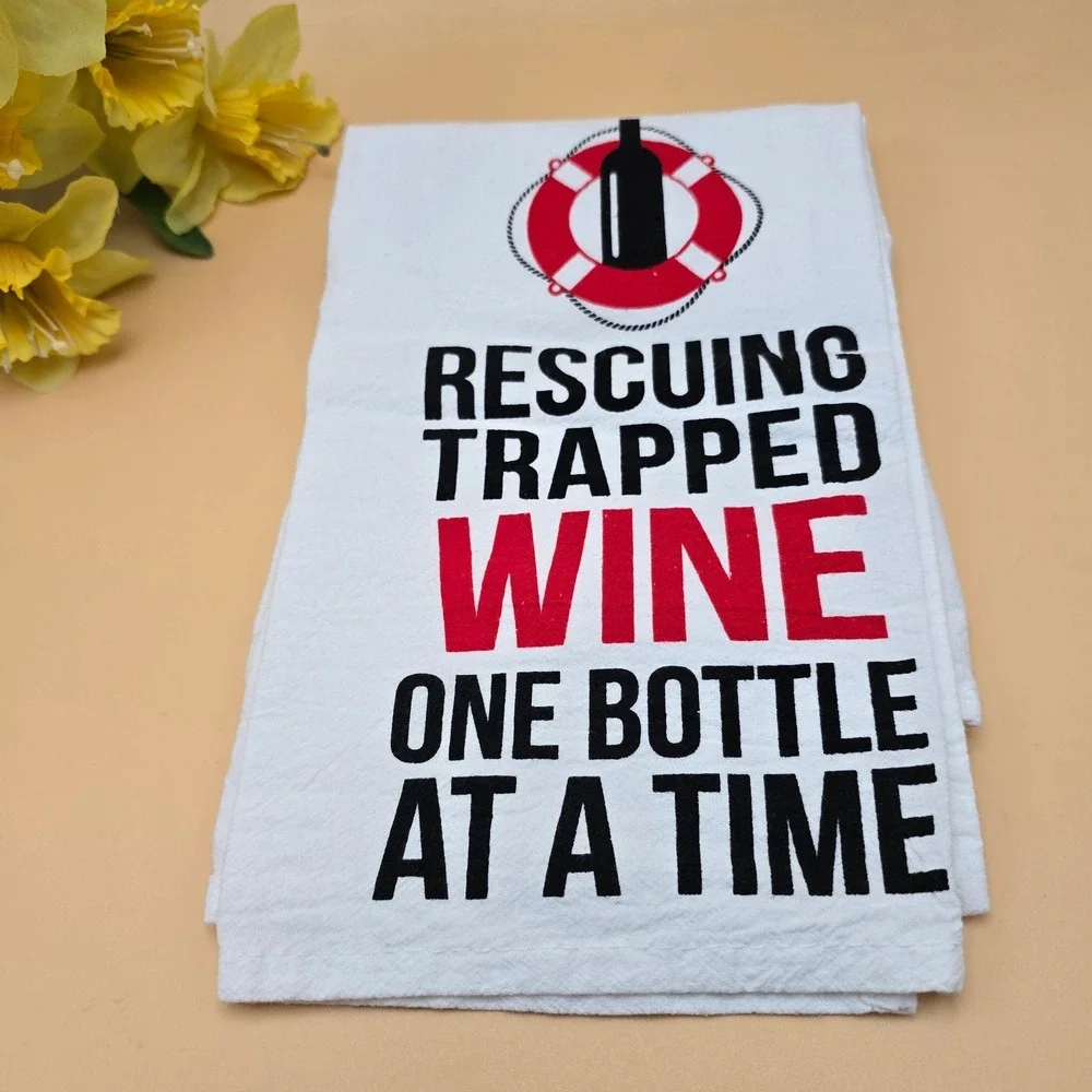 Wine Lovers Gift Set  Book Towels Burlap Bag Woozie Sleeve Wine Decor‎ 6 Pc
